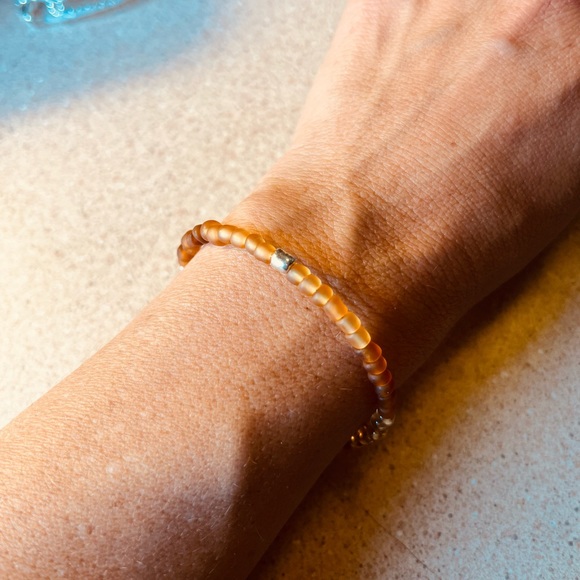 Bracelets - Picture 2 of 10